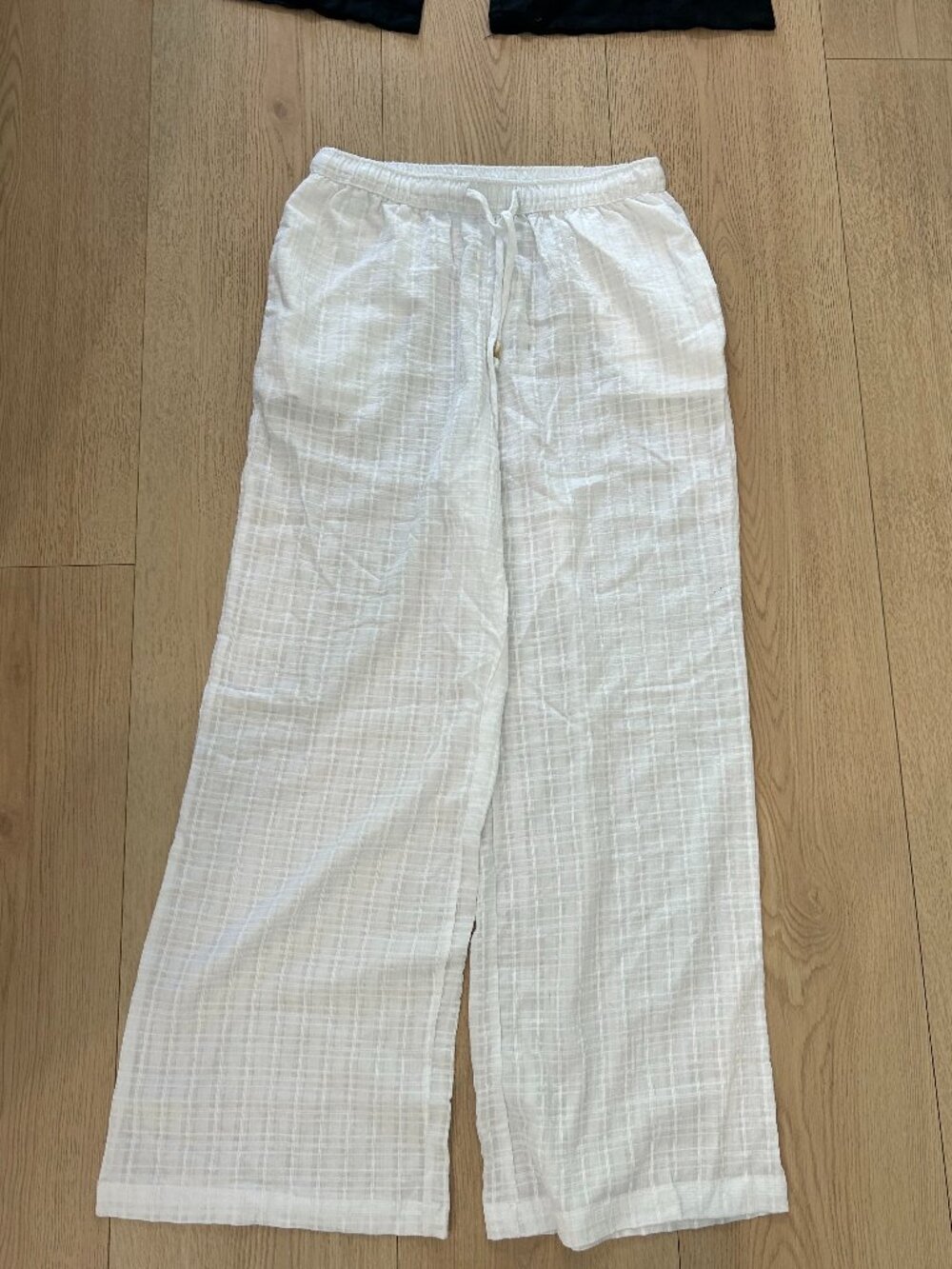 Cotton On drawstring straight leg pants in white NWT